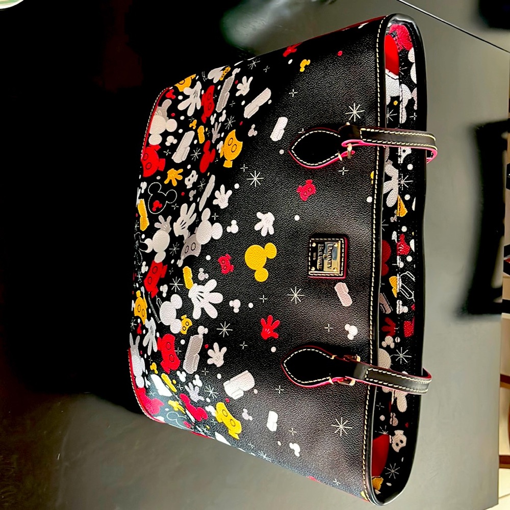 Dooney & Bourke Disney Handbag -like new